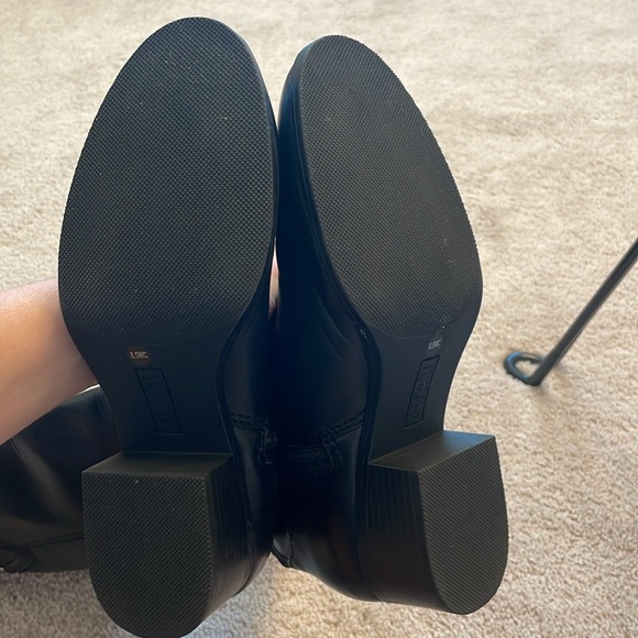 Wide calf black leather boots - Picture 4 of 6